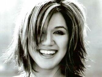 Kelly Clarkson Wallpaper Beautiful