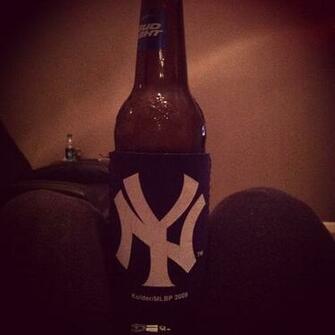 Sports Chatterings New York Yankees Advance In The Mlb American