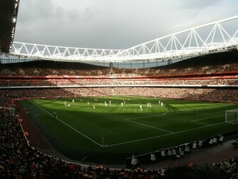 Emirates Stadium At Night Wallpaper