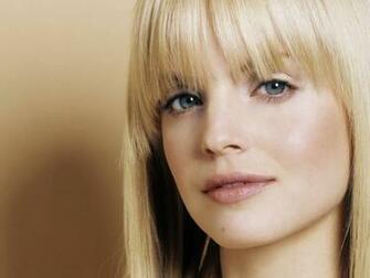 Amazing Mena Suvari Wallpaper Full HD Pictures