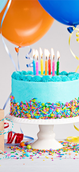 BirtHDay Cake iPhone Wallpaper