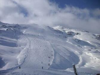 Winter Ski Resort2 Wallpaper HD