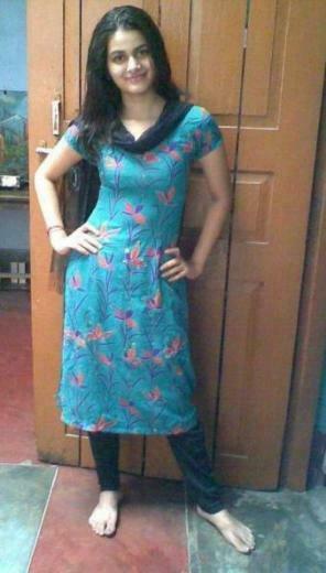 Pakistan Indian HD Girls Photos Wallpaper For Jpg