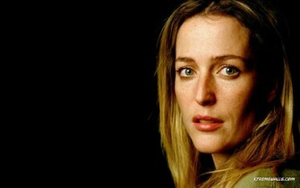 Home Actress Gillian Anderson Wallpaper