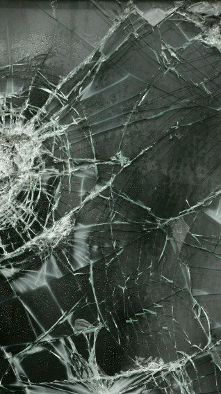 Broken Glass Wallpaper