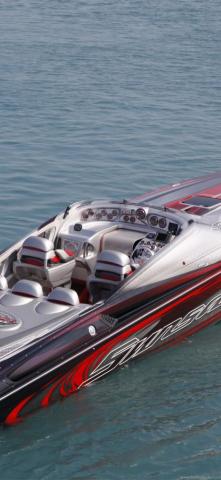 Boat Racing iPhone Wallpaper