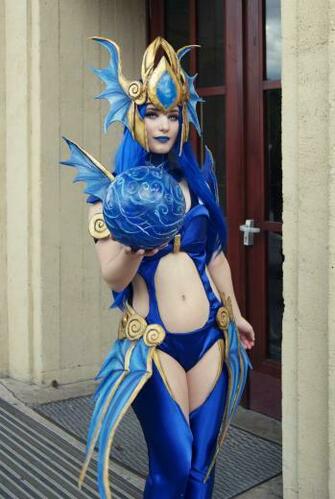 Atlantean Syndra By Calypsen Cosplay
