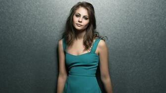 Brunettes Women Actress Willa Holland Wallpaper