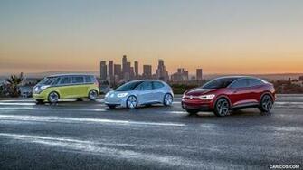 Volkswagen I D Crozz Concept And Family HD Wallpaper