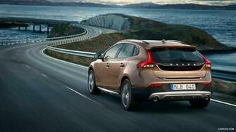Volvo V40 Cross Country Rear HD Wallpaper