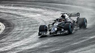 Red Bull Presenteert Met De Rb14 Wagen Van Max
