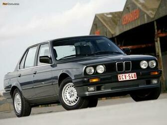 Bmw 320i Sedan E30 Wallpaper