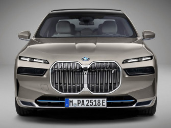 Bmw Series Unveil Reveals Multiple Engine Options Motorbeam