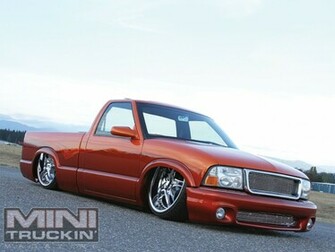 Mini Truckin Desktop Wallpaper March Chevy S10 Front Photo