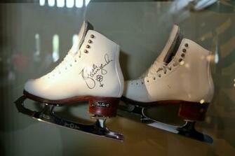 Figures Skates HD Wallpaper Fashion