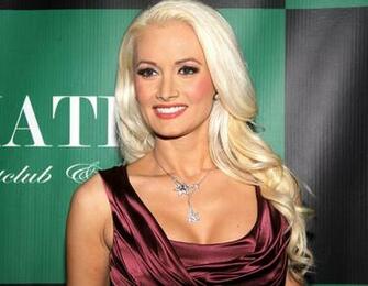 Holly Madison Wallpaper