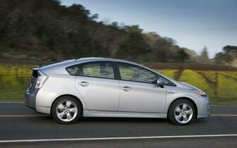 Toyota Prius Hybrid Touring Widescreen Wallpaper
