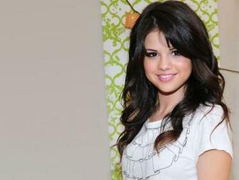 Labels Selena Gomez Wallpaper For Computer