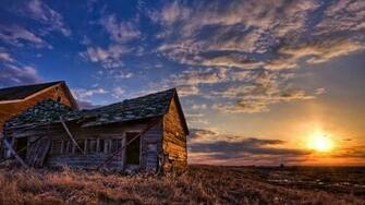 Old Rusty Farm House In Sunset Full HD Wallpaper