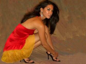 Olivia Munn Wallpaper