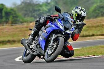Yamaha Yzf R15 V3 Photos Bike Image Gallery