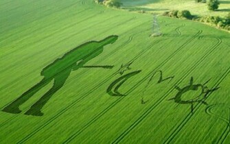 Keith Urban Crop Circles Wallpaper Desktop