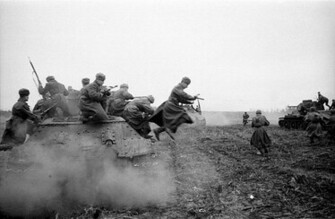 World War Battle Wallpaper HD In N Army