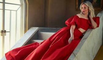 Elizabeth Banks Vanity Fair 4k Wallpaper HD
