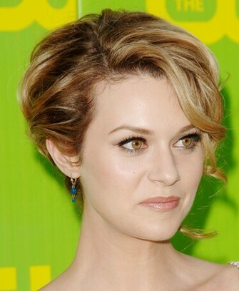 Hilarie Burton Wallpaper