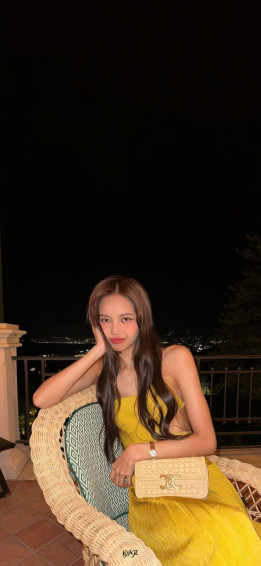 Lisa Wallpaper In Blackpink