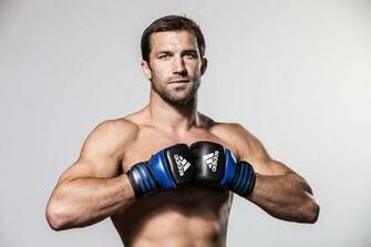 Ufc S Robbie Lawler And Luke Rockhold Sign Long Term Deals