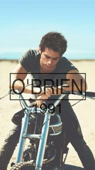 Dylan O Brien Lockscreen Image By