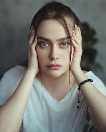 Portrait Girl Pictures Image Stock Photos On