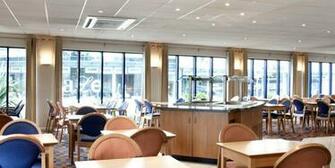 Holiday Inn Express Hotels Book Hotel Rooms HD Wallpaper
