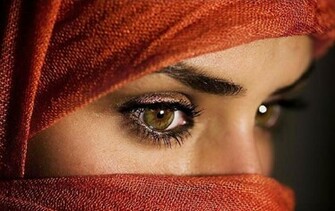 Strange Facts Most Beautiful Eyes Of The World