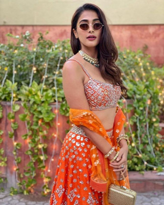 Pooja Hegde HD Wallpaper