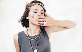 Wallpaper Vocalist Songwriter Ekaterina Ivanchikova Iowa Image