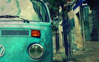 Blue Volkswagen Transporter Vintage Car Photography Wallpaper