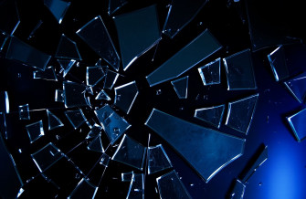 Broken Tv Screen Wallpaper