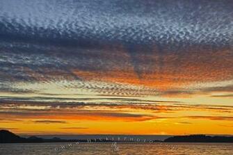 Beautiful Quality Cloud Sunset Background Wallpaper Photo