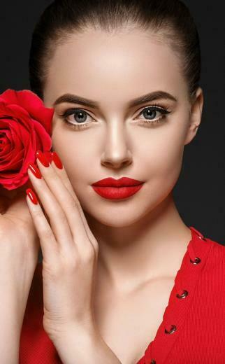 Rose And Girl Model Juicy Lips Photoshoot Wallpaper In