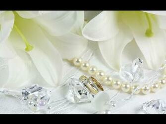Pearls With Flowers Wallpaper Withflowers Desktop