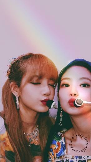 Jenlisa Wallpaper Lockscreen Follow Me On Instagram For More