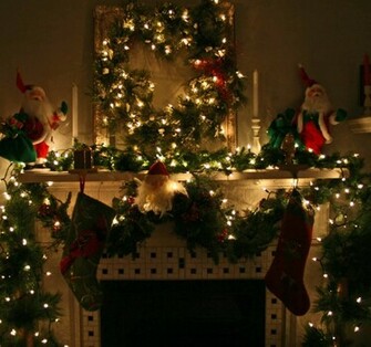 Christmas Fireplace Fire Holiday Festive Decorations Wallpaper