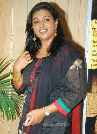 Roja Selvamani Image Wallpaper