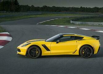 Chevrolet Corvette Stingray Z06 Yellow Petalmist