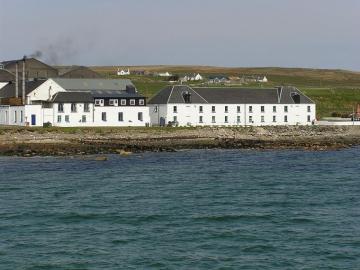 Bruichladdich Distillery Islay