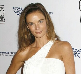 Gabrielle Anwar Wallpaper