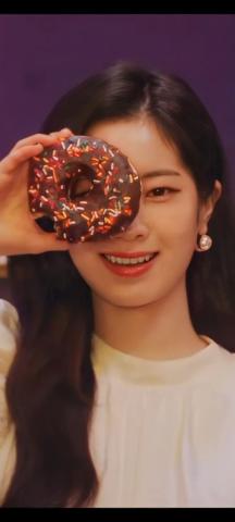 Dahyun Twice Mirrored Sunglasses Women