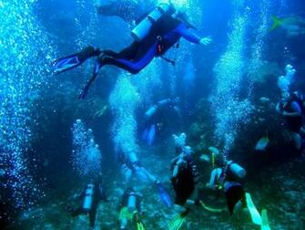 Scuba Diving Diver Ocean Sea Underwater Wallpaper